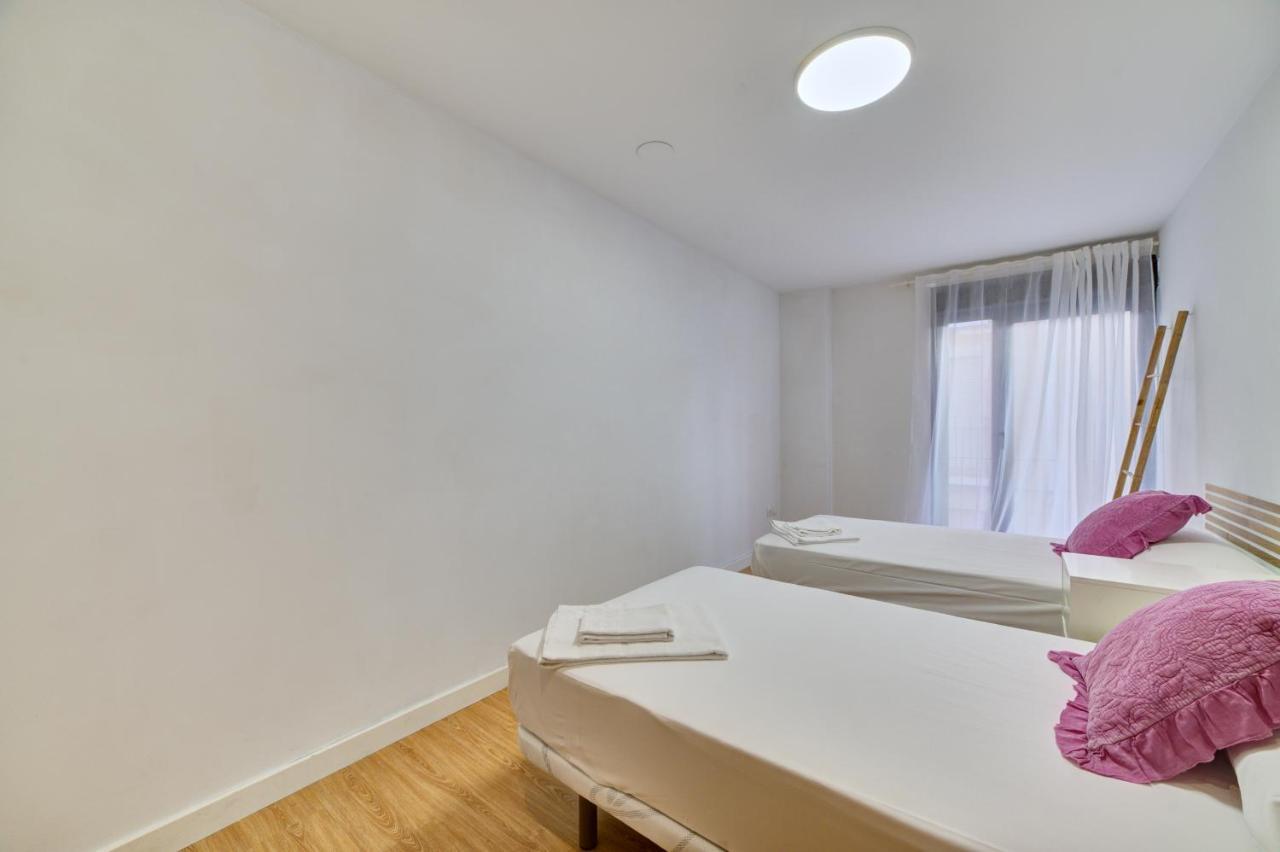 Apartamento El Lobo By Clabao Logroño Exterior foto